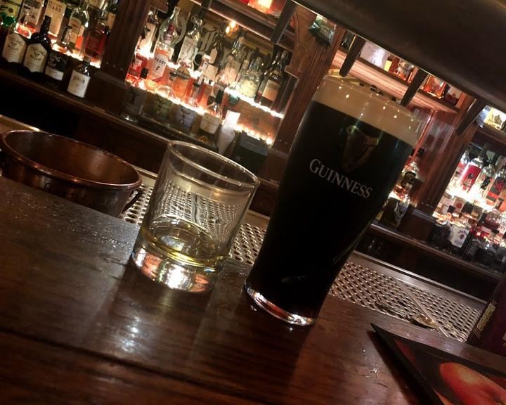 O'Kellys Irish Pub